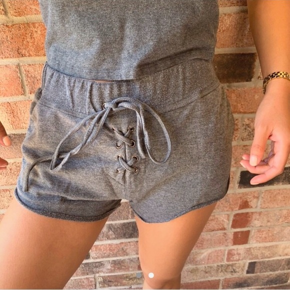 LACE UP LOUNGE SHORTS - Picture 1 of 2